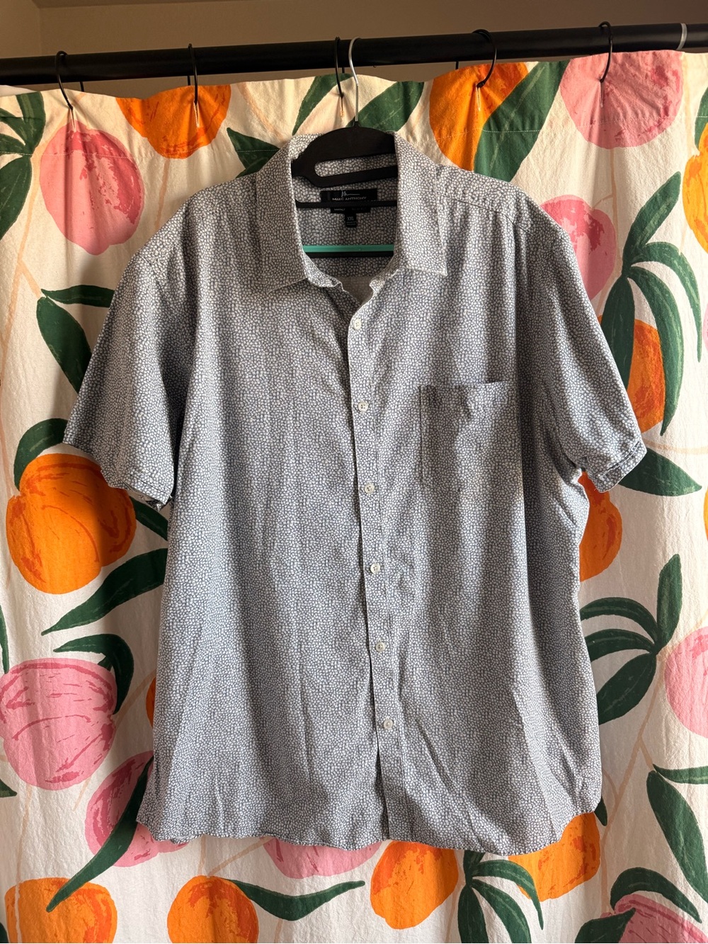 Marc Anthony Short-Sleeve Button-Down Shirt in Light blue with Micro Dot Pattern